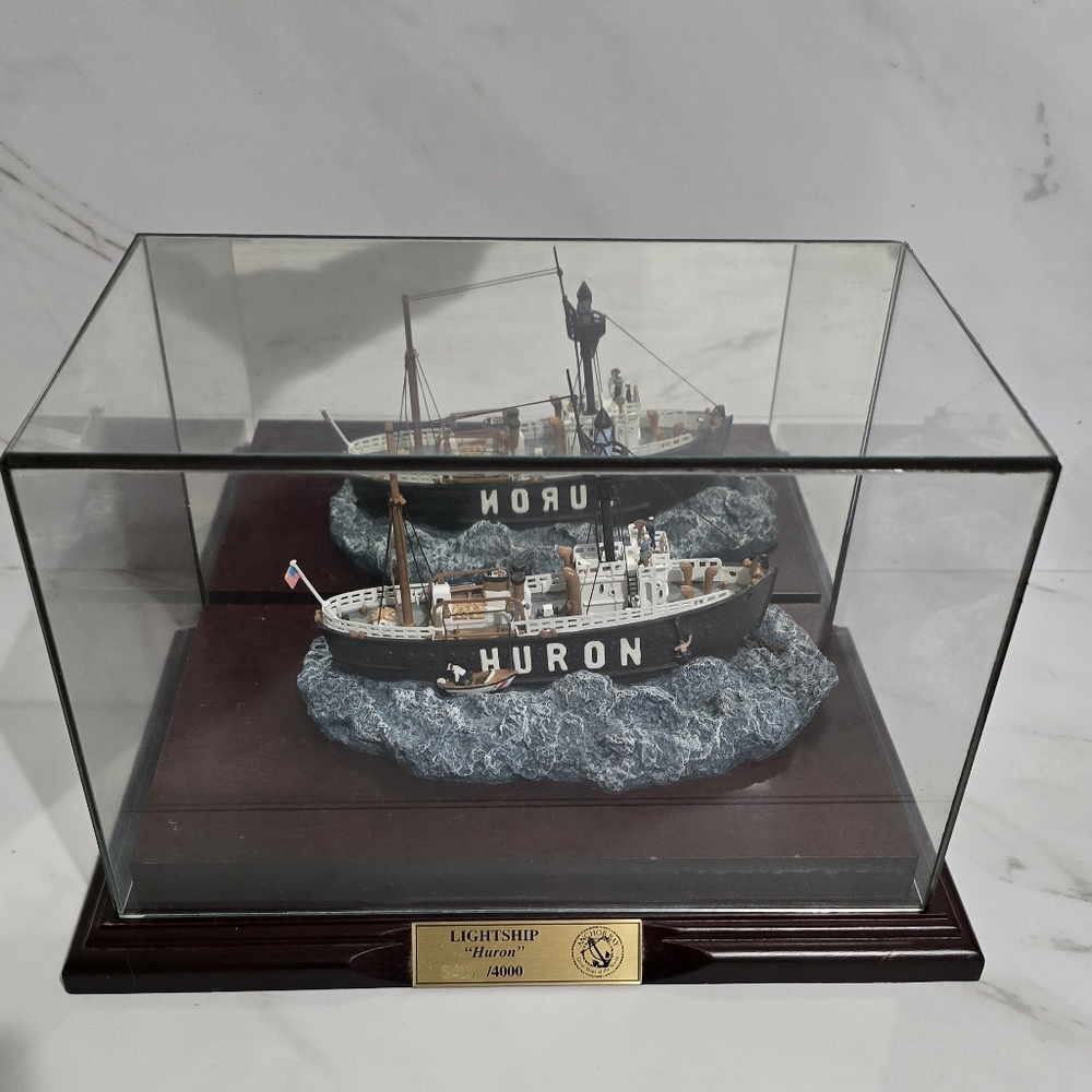 Lightship Huron Model Ship #3423 by Anchor Bay with Mirrored Display Case